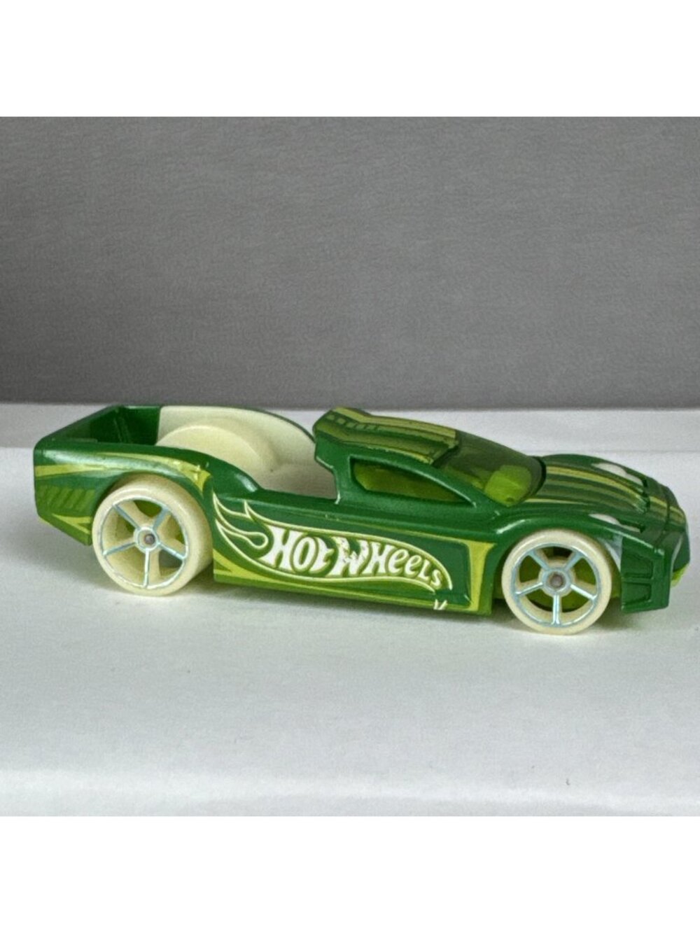 2012 Hot Wheels Green Hypertruck HW Race 186/250 pickup toy truck loose